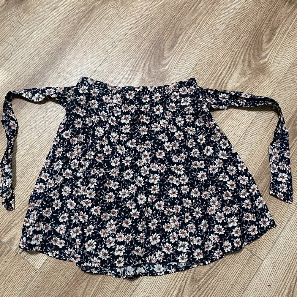 Floral Sans Souci Mini Skirt Size Medium